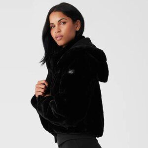 BNWT ALO Yoga Faux Fur Foxy Jacket